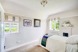 Further bedroom- click for photo gallery